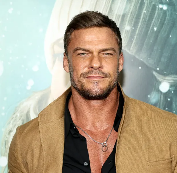 Alan Ritchson Age, Biography, Net Worth, Career, Lifestyle & More