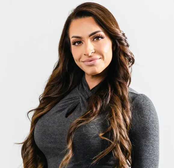 Leila Hormozi Age, Biography, Net Worth, Career, Lifestyle & More 