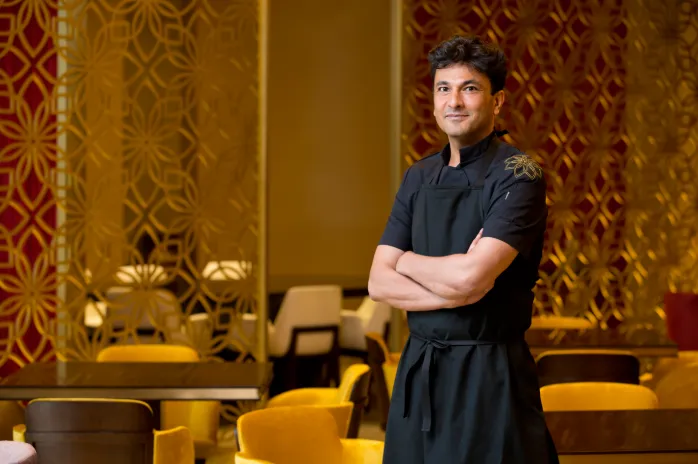 Vikas Khanna Wife, Personal Life, Net Worth, Career, and Complete Biography