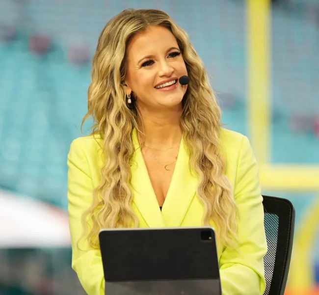 Kelsey Riggs Husband: Age, Net Worth, Career, Family, Height & Full ...