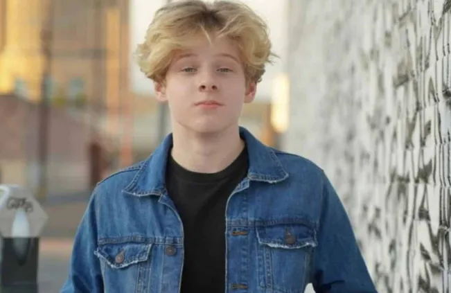 lev cameron age