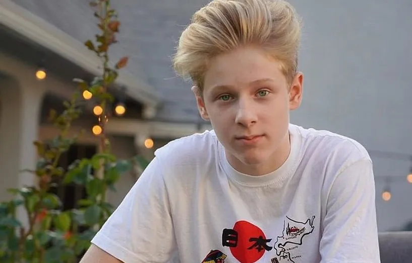 Lev Cameron Age, Bio, Net Worth, Height, Girlfriend & Career (2026) lev cameron age