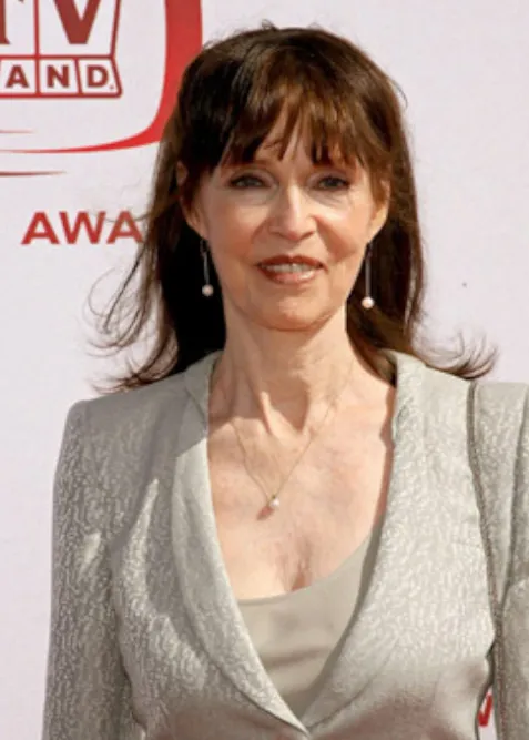 Barbara Feldon Net Worth (2026) Age, Career, Height, Relationship & Full Bio