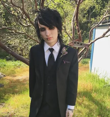 johnny gilbert age